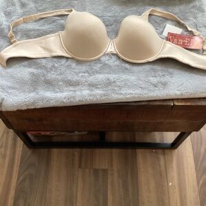NWT Van Elle t shirt bra beige size 38D